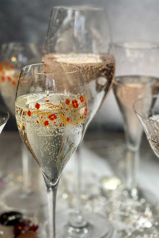 Sparkling-Wine-Club wine glasses