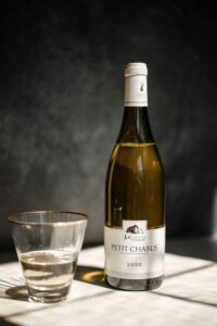 Petit Chablis 2020 - Domaine Mosnier Sustainable Farming, Indigenous yeast, Gravity Flow Winery, *HVE Certified